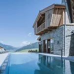 Village Zaglgut, Air-conditioned With Fantastic Panoramic Views, Wellness & Summer Card Included Alpesi faház Kaprun