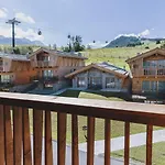 Village Zaglgut, Air-conditioned With Fantastic Panoramic Views, Wellness & Summer Card Included 샬레 카프룬