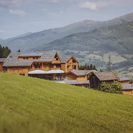 شاليه Village Zaglgut Wellness & Views With Summer Card Included كابرون