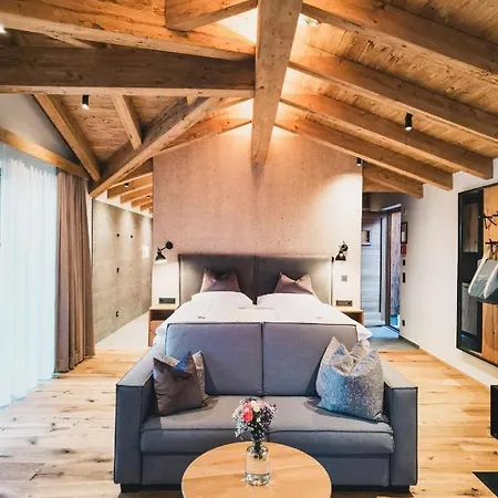 شاليه Village Zaglgut Wellness & Views With Summer Card Included كابرون