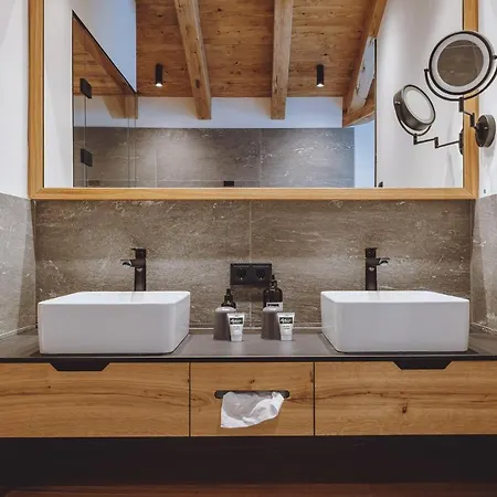 Premium Chalets By Zaglgut, Zell Am See-Kaprun - Wellness & Infinity Pool, Air Conditioning, Panoramic Views & Summer Card Included Horská chata *